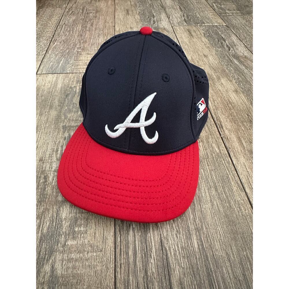MLB Atlanta Braves OC Sports Two Tone Performance Baseball Cap size Medium/Large